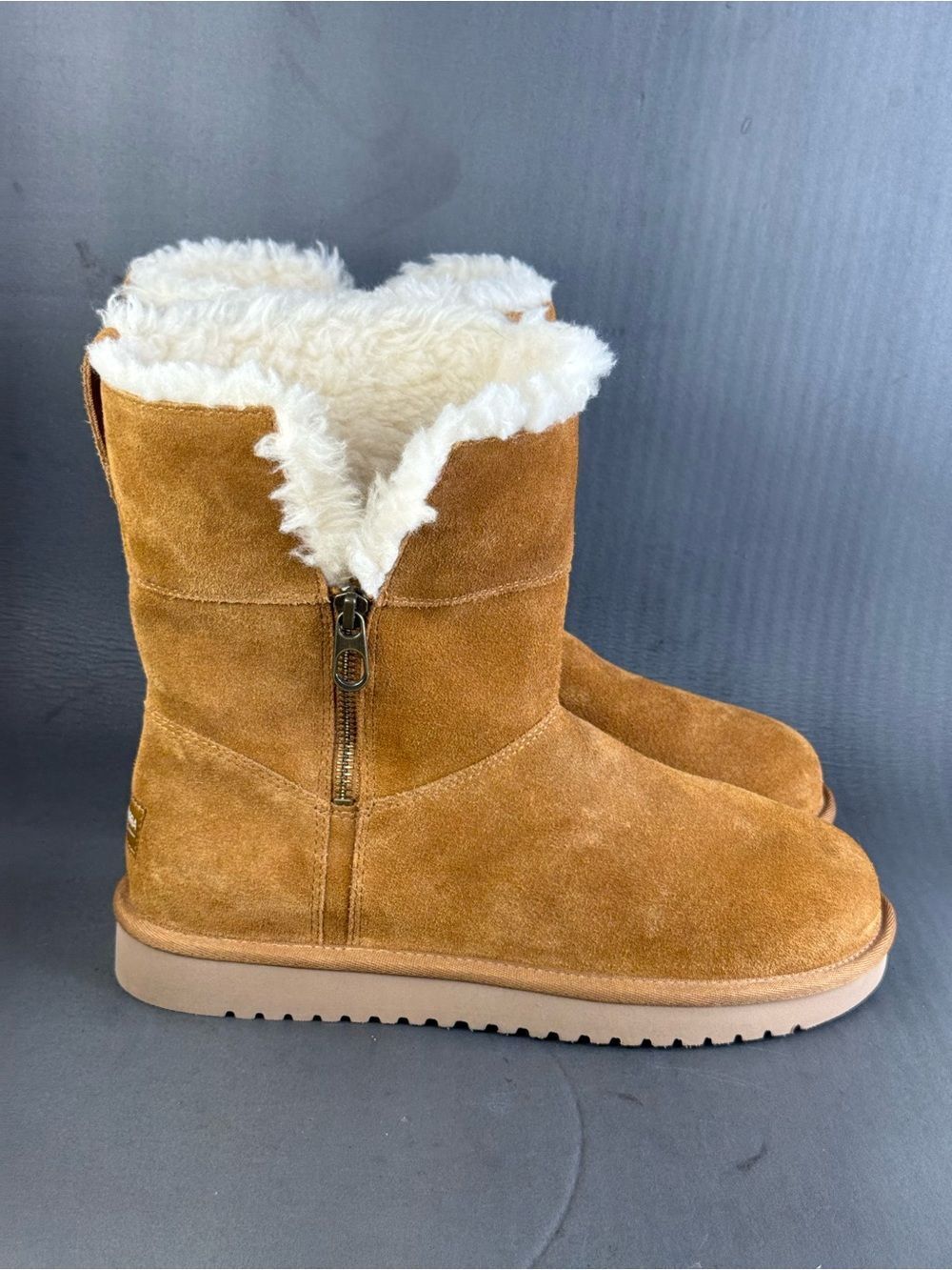 Koolaburra by UGG Aribel Short boots chestnut suede womens size 9 New